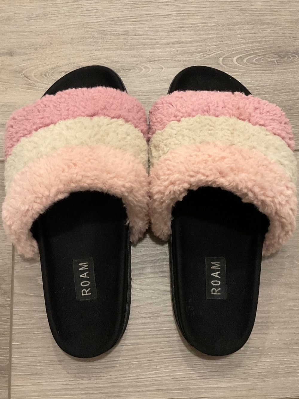 ROAM Fuzzy Puff Slipper Size EU 41